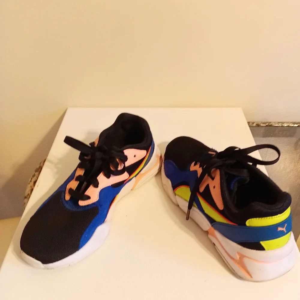 Puma Nova size 10 Black and pink Girl power